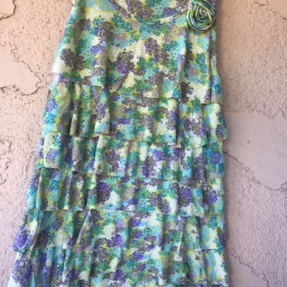 Girl's sleeveless dress